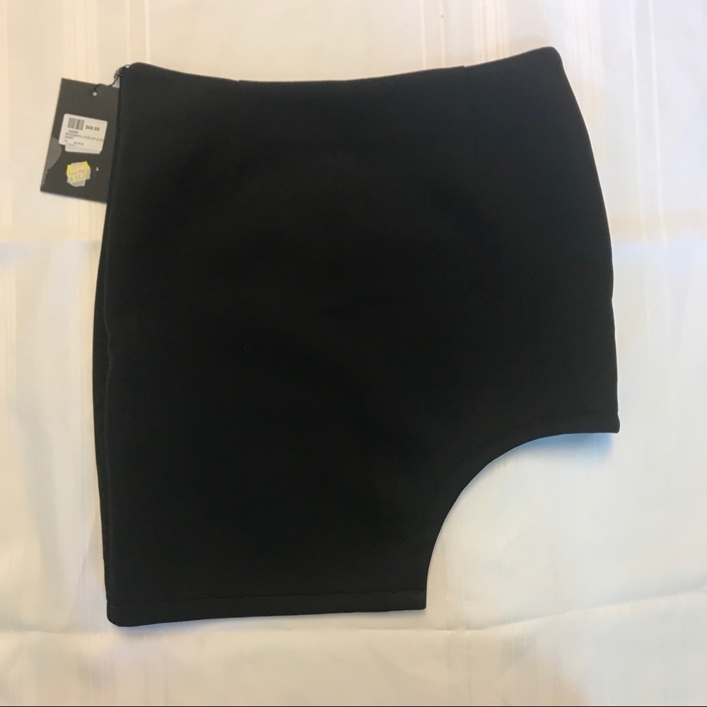Black Mossman skirt